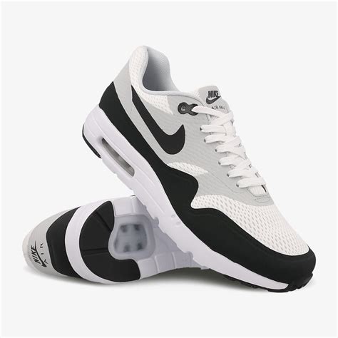 Weiße Nike Air Max 1 Essential online 